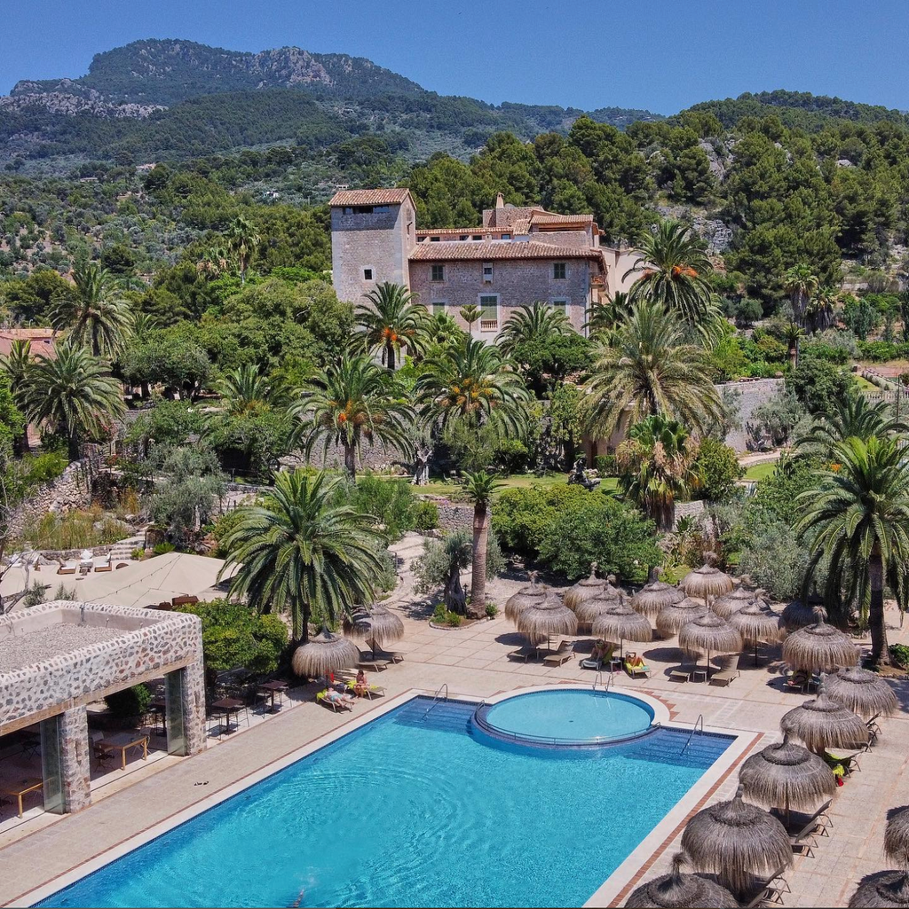 Yoga &amp; Hiking in the heart of the Tramuntana – Mallorca - Port de Sóller - 8 days