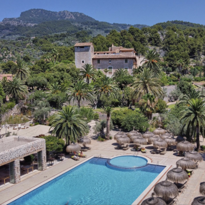 yoga retreat mallorca